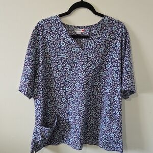 Ladies XXL Scrub Top